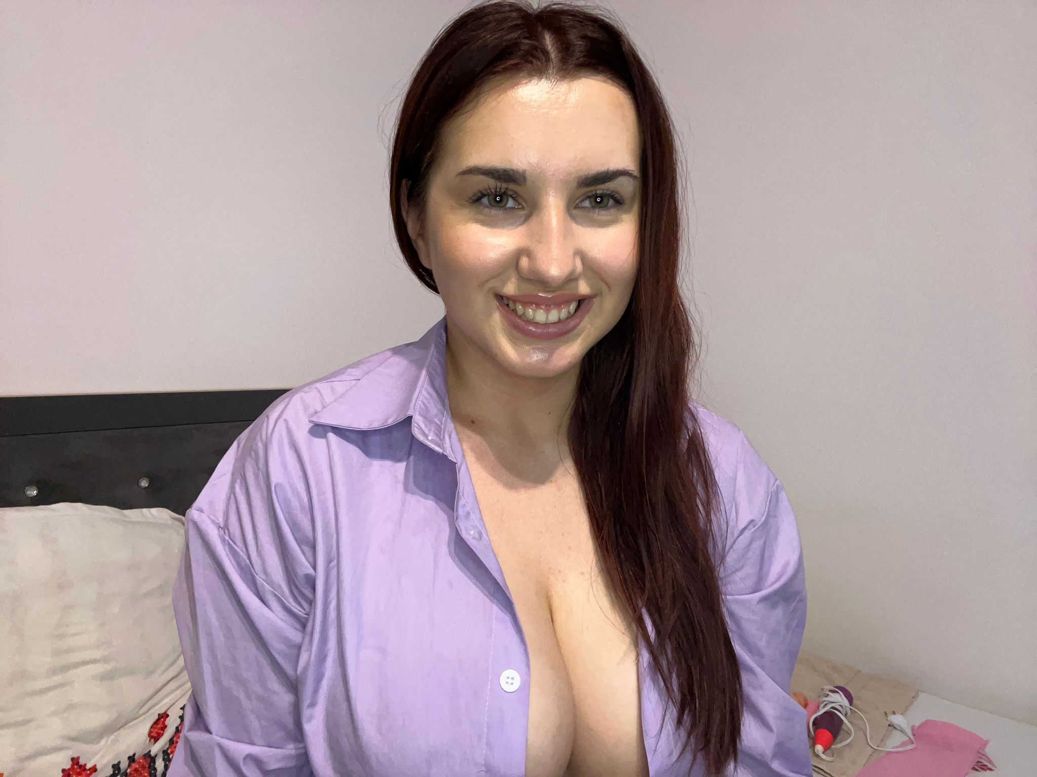 lyiaana from Jerkmate