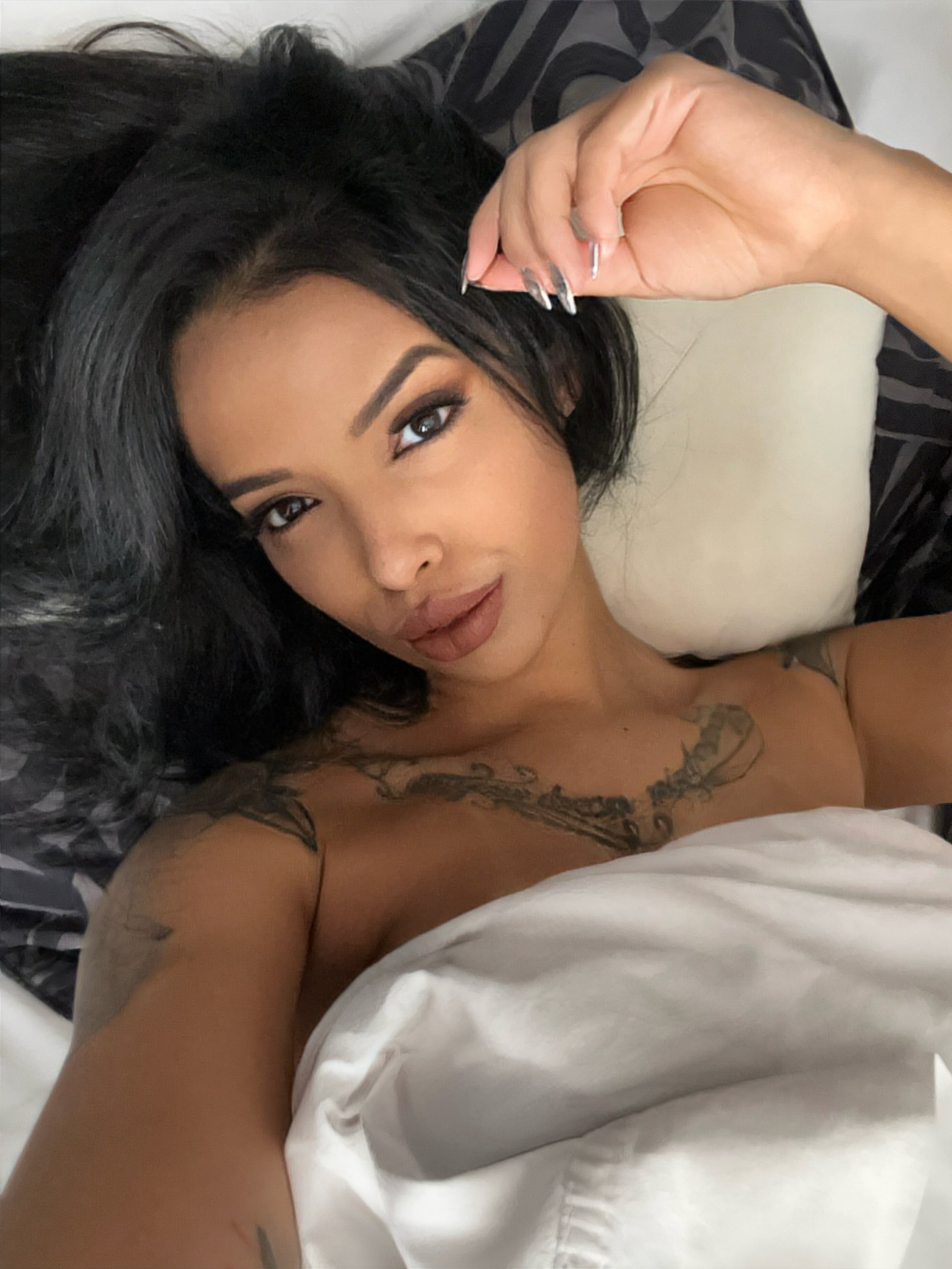 gleiz34dd from Jerkmate