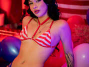 sofiathoompson photo