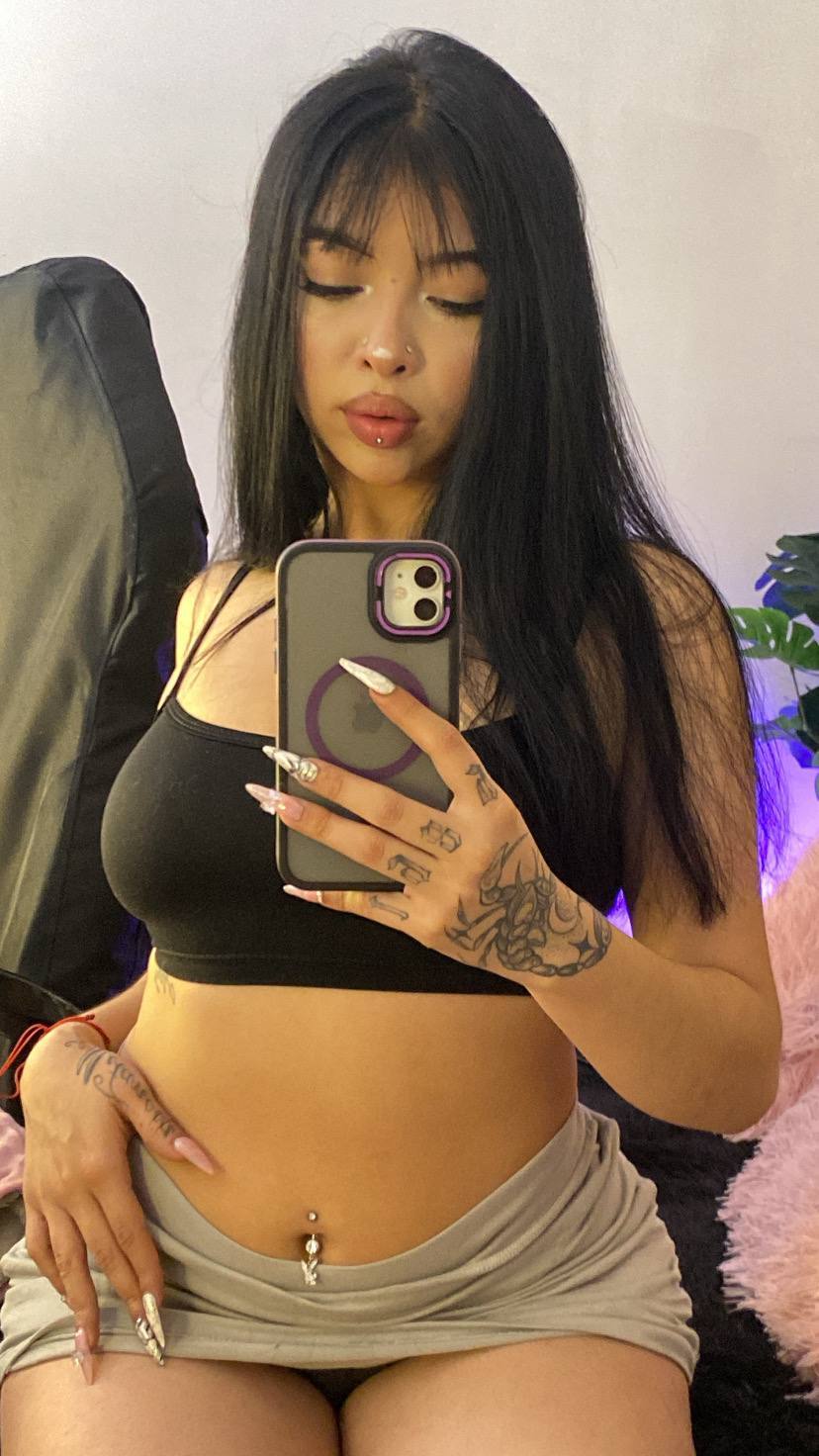 courtnnymaison from Jerkmate