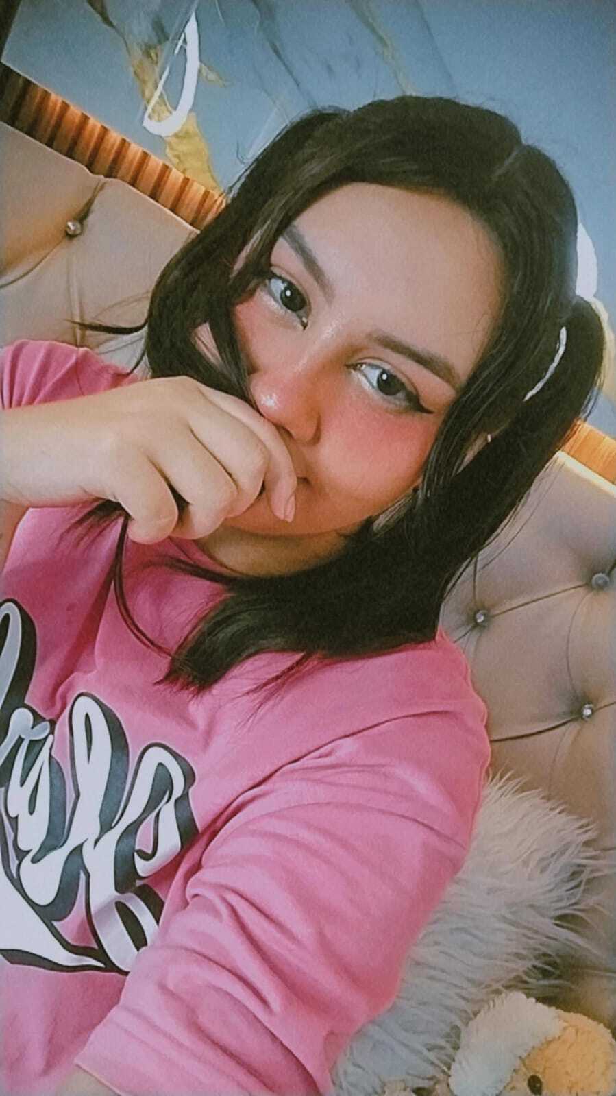 sweet_yuna from Jerkmate