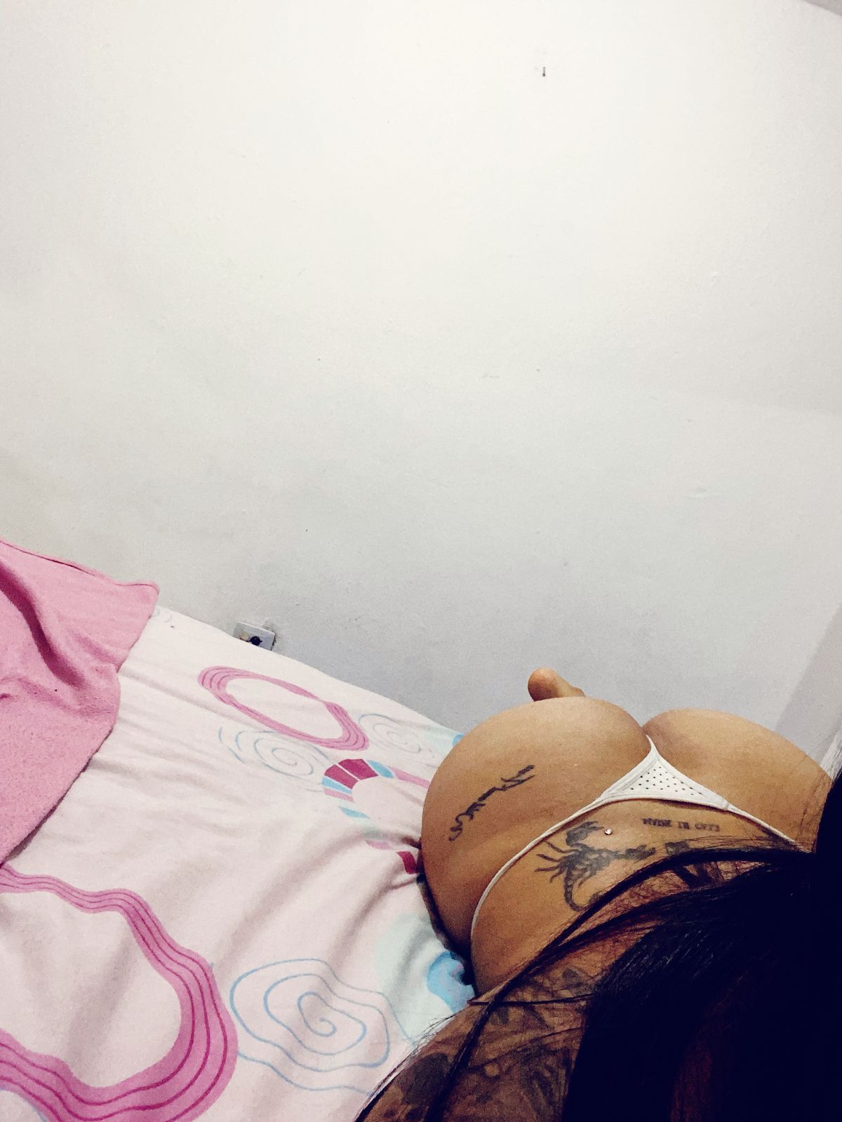 Ninnafoxx18_Pr