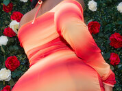 layladecket pic
