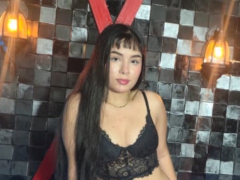 AngellyTompson