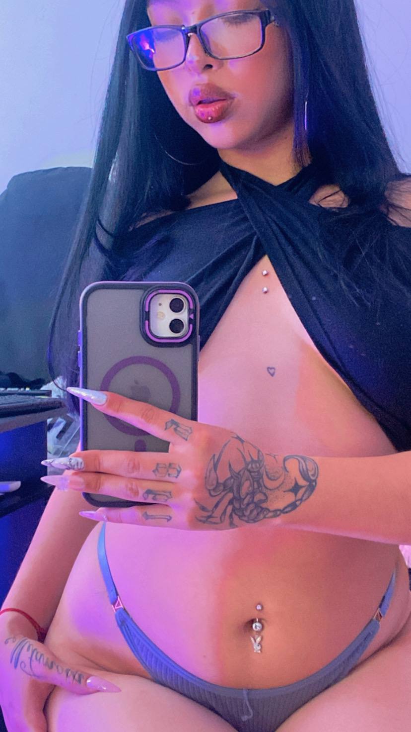 courtnnymaison from Jerkmate