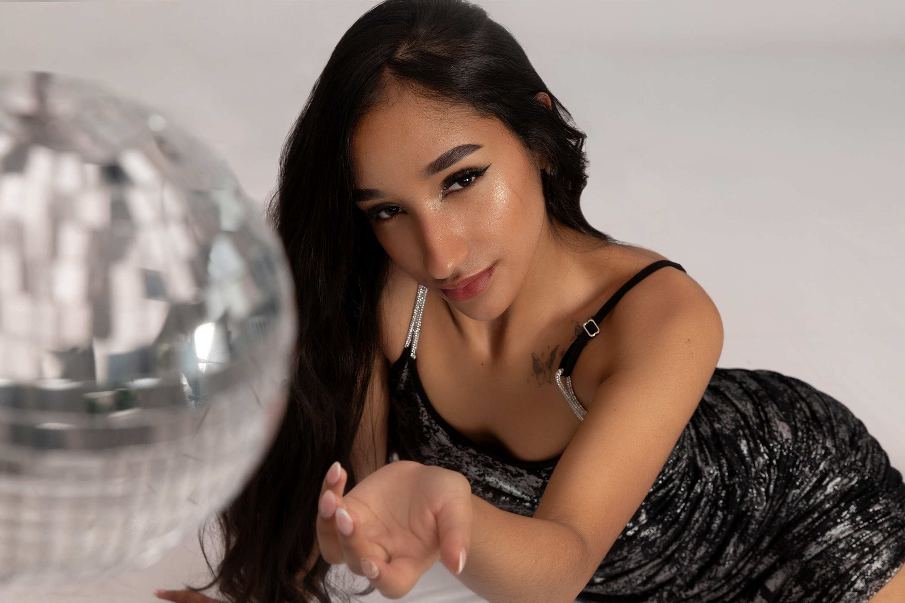 lizzaferreti from Jerkmate