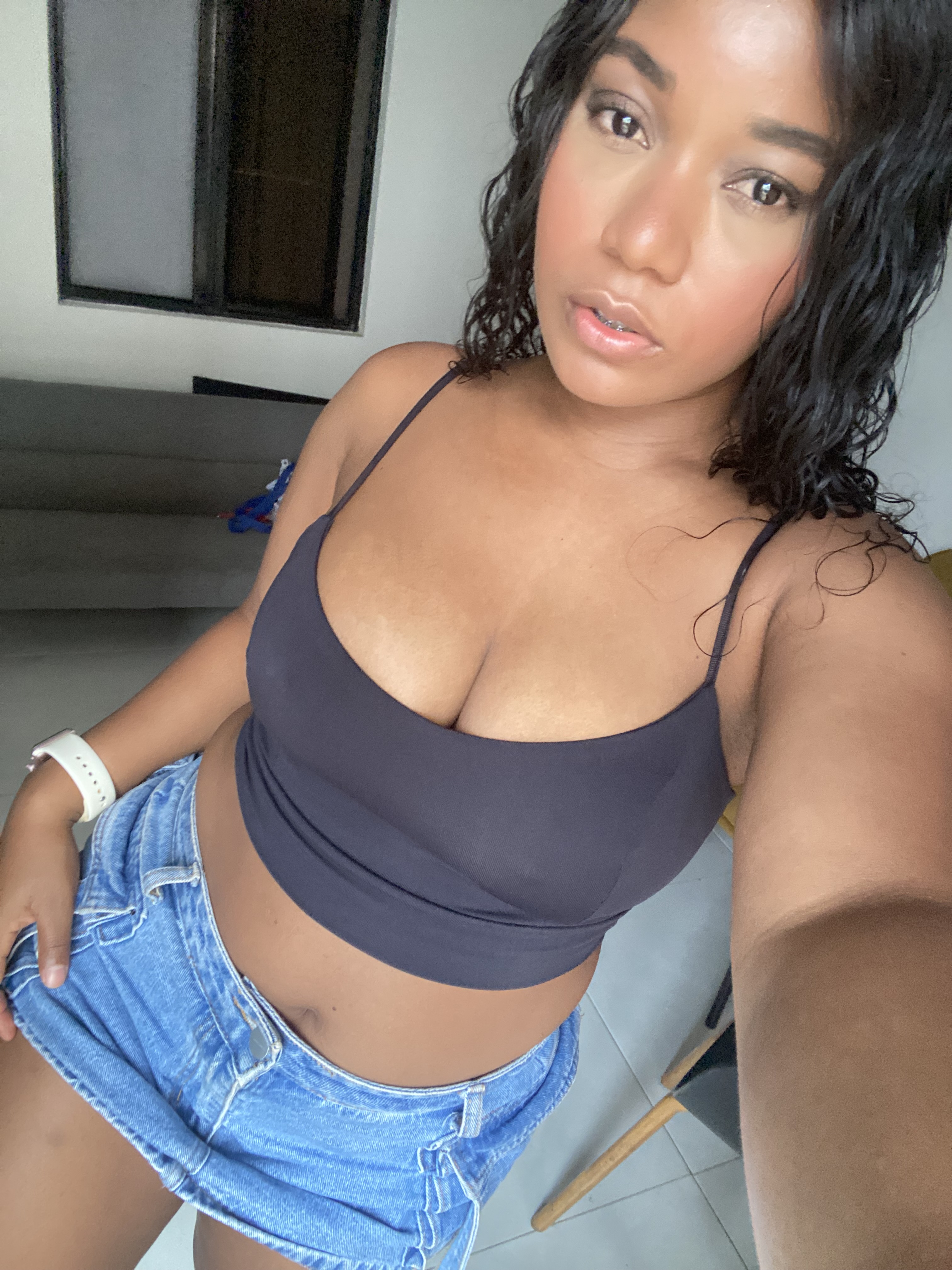 AvaJones39