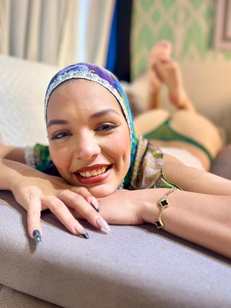 alicekayleigh from Jerkmate