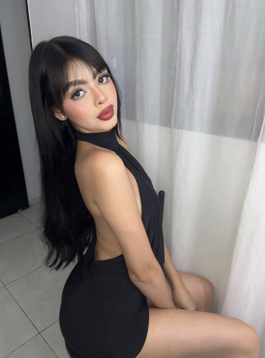 Aurora_Evans