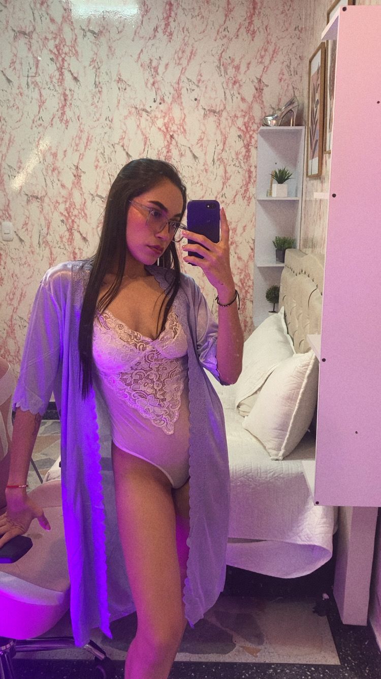 gabbieprice from Jerkmate