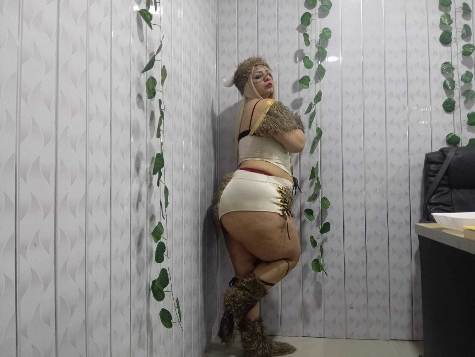 kathaleyagrayyass from Jerkmate