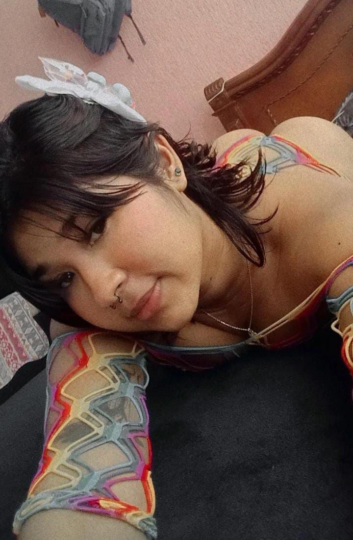 avanessacristalcm from Jerkmate