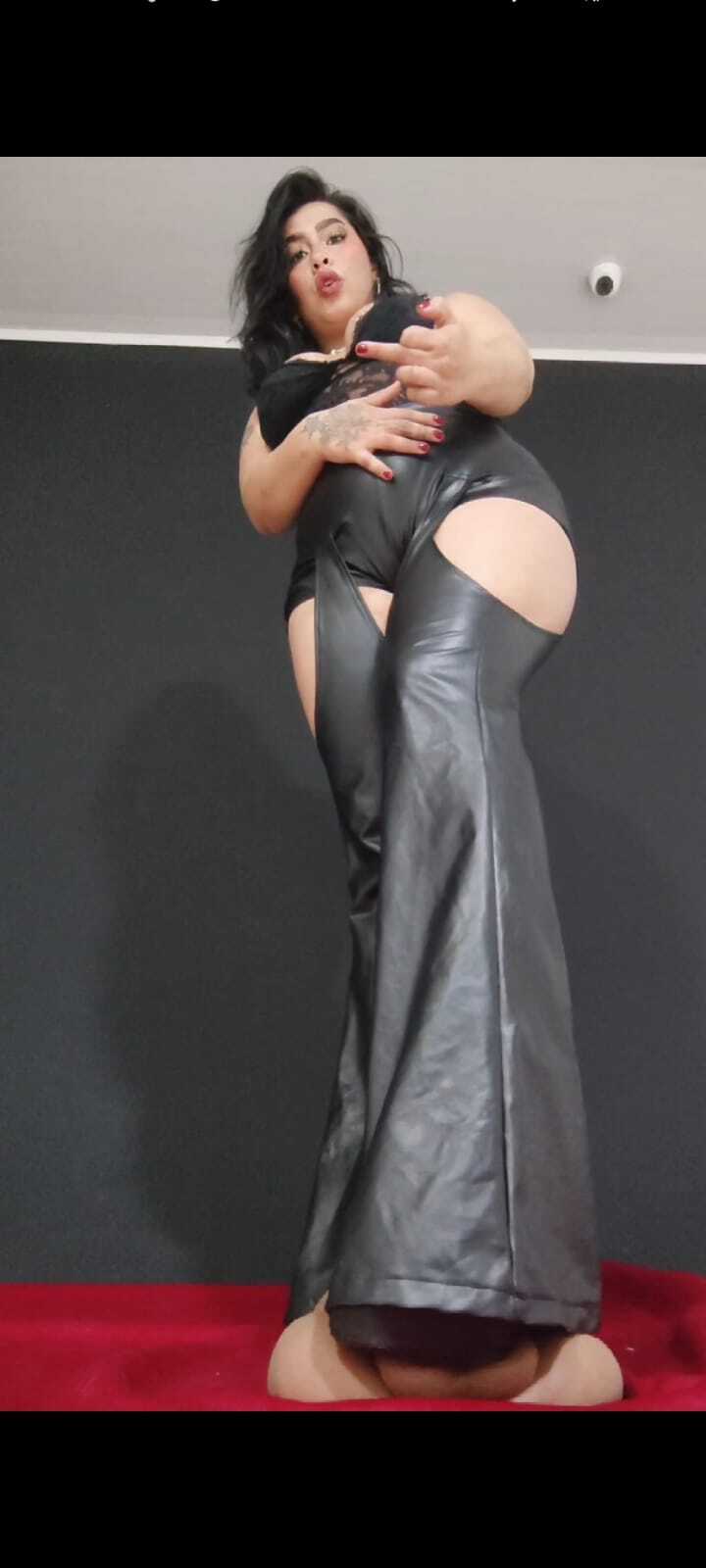 carolinaarias from Jerkmate