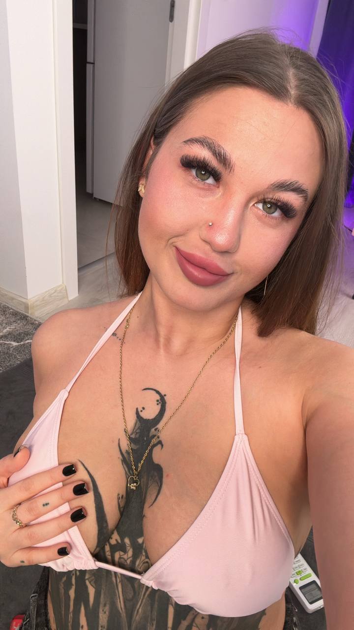AryaDeluna