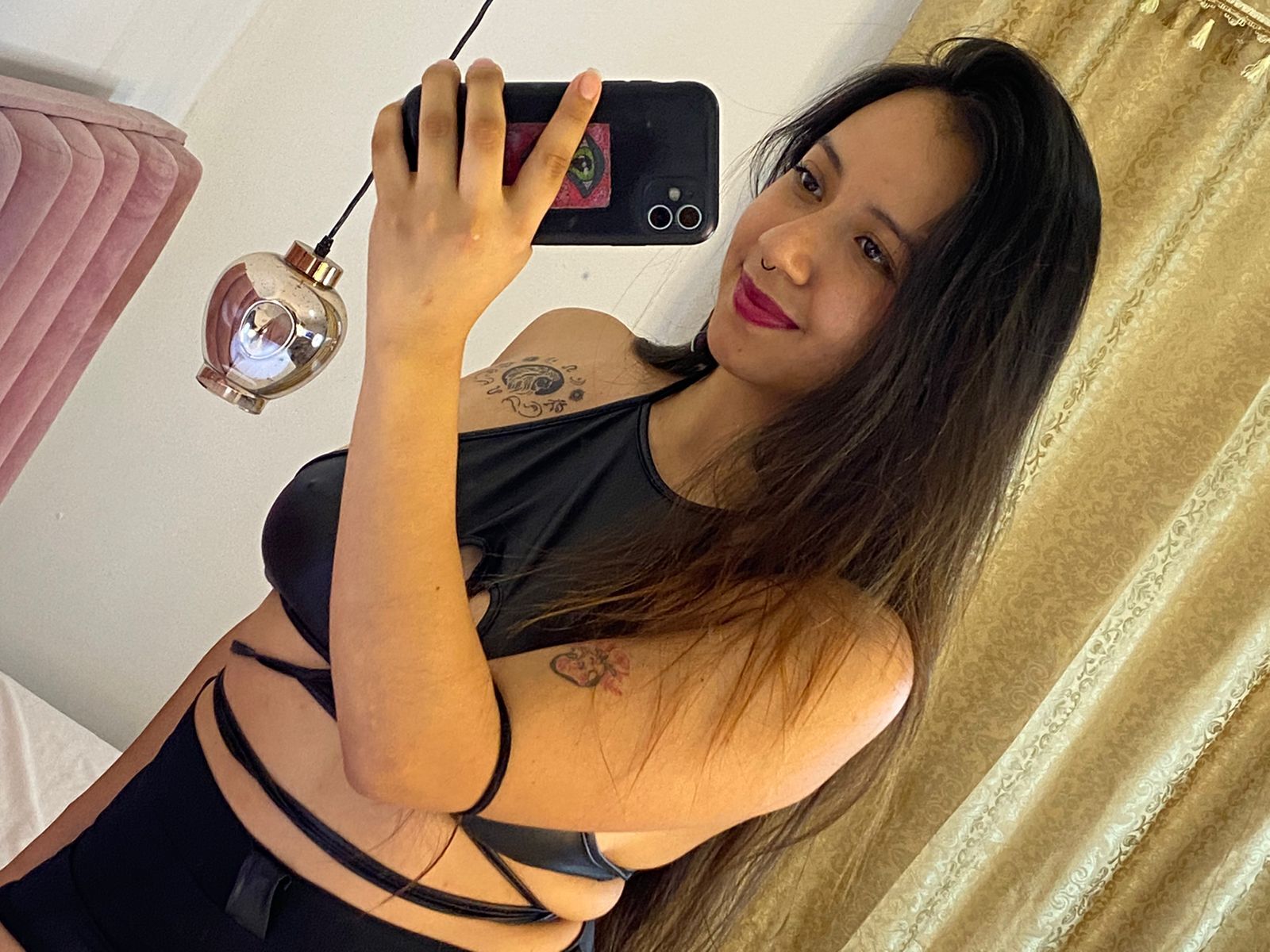 liiabaker from Jerkmate