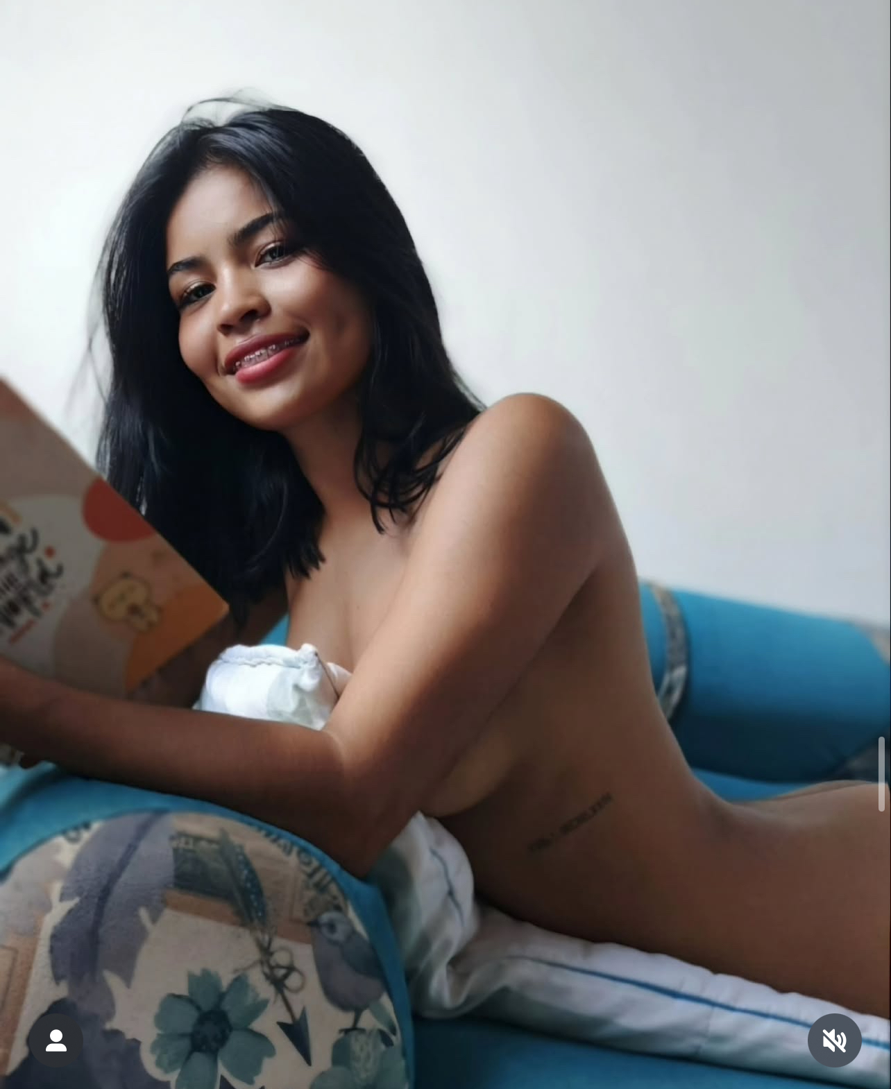 miiahottiie from Jerkmate