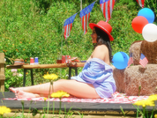 emmilykhan pic
