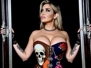 InsatiableCaitlinBell