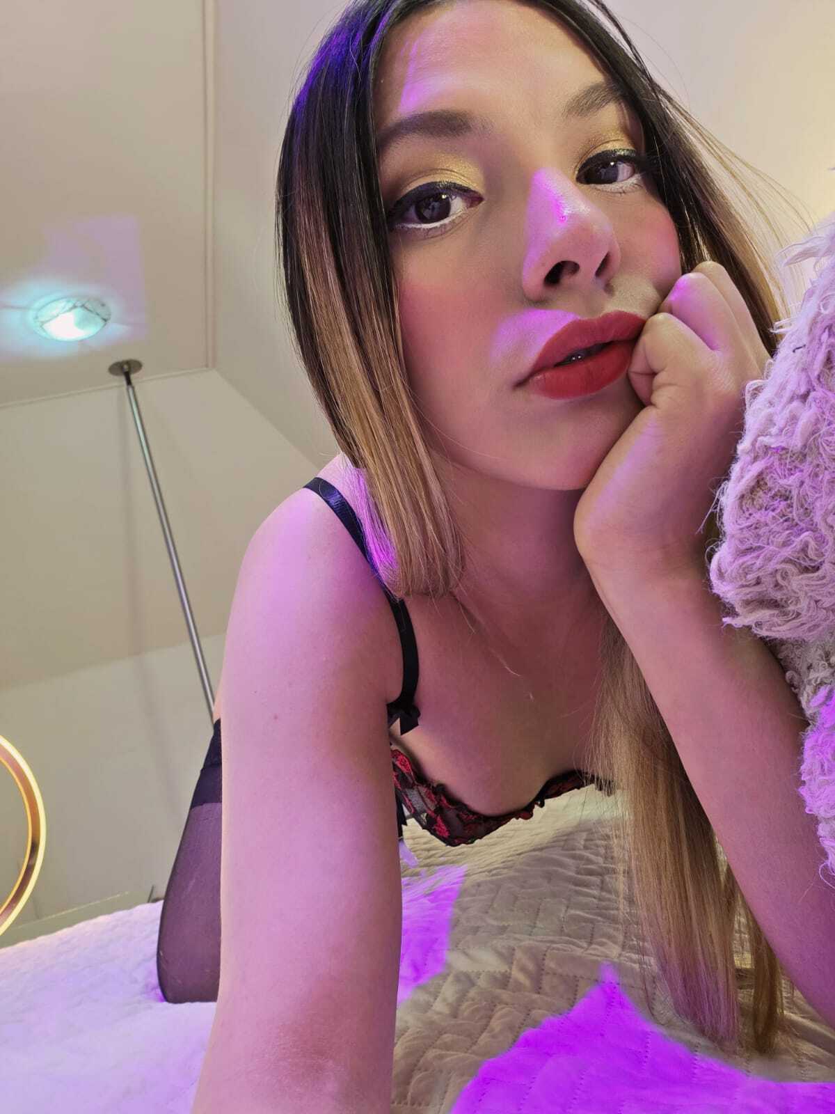 vespervelvet22 from Jerkmate