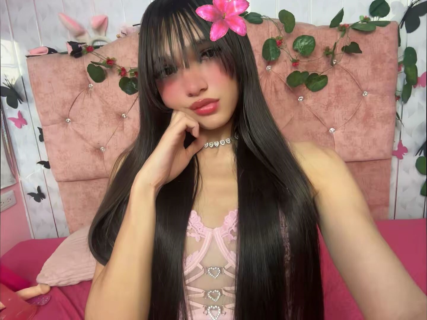 Valerie_Sweett
