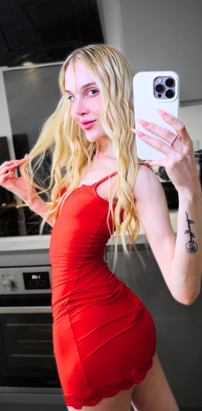 sofieskye from Jerkmate