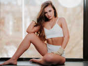 lizziegreyx pic