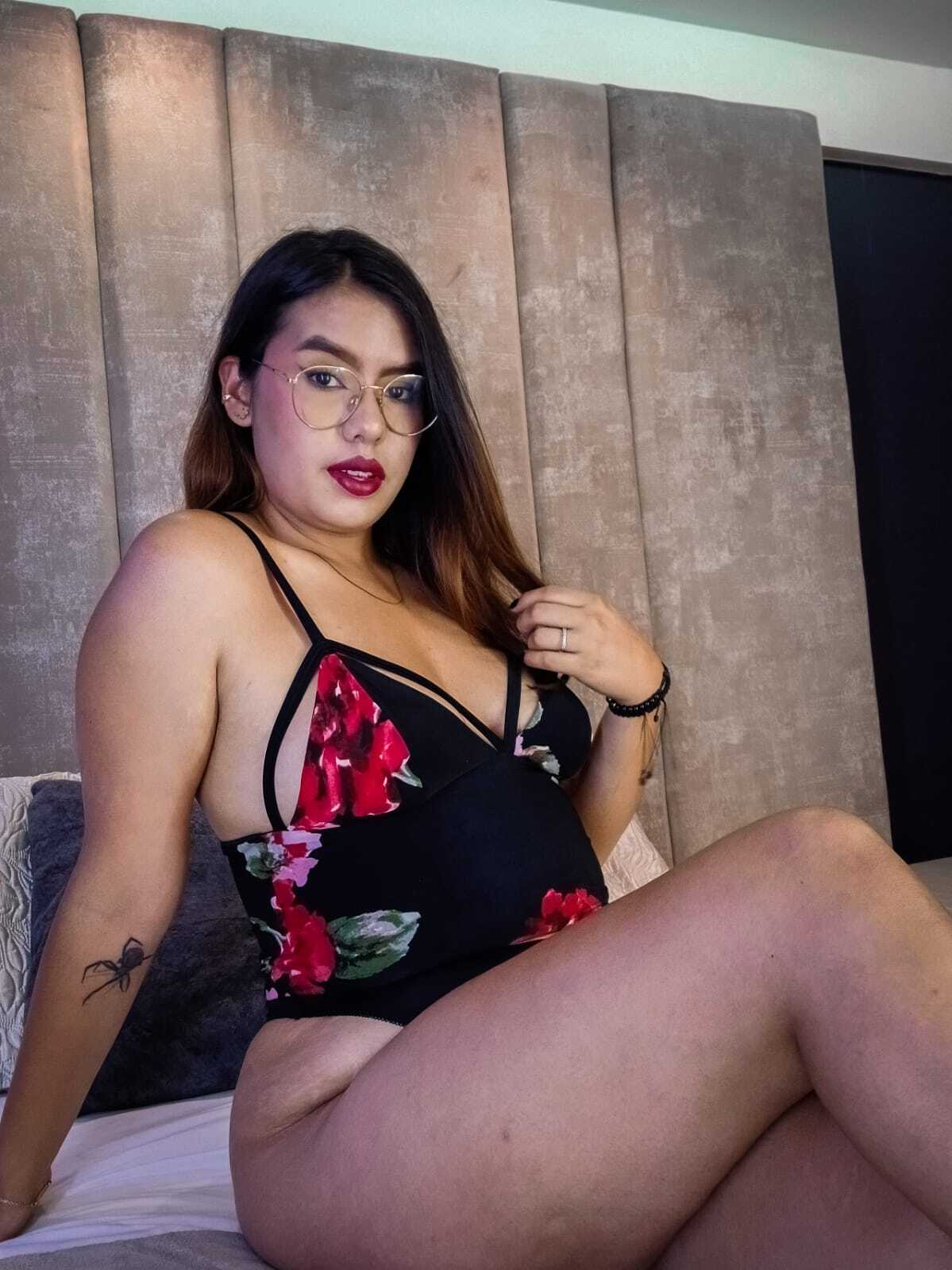ameliadupontt from Jerkmate