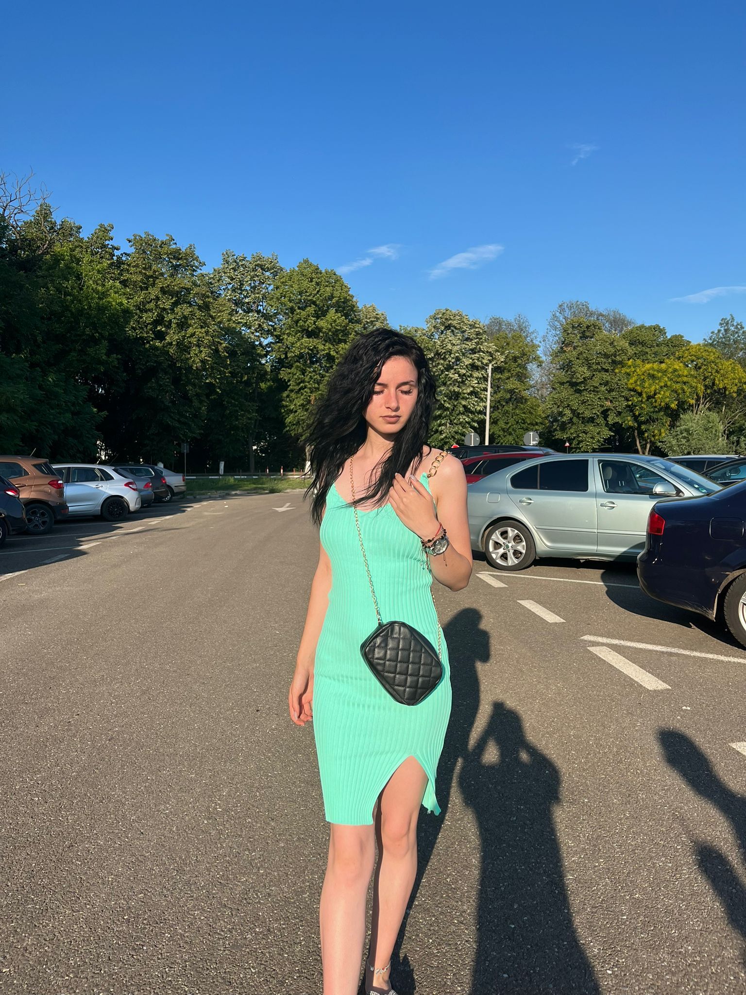 SELLYINA