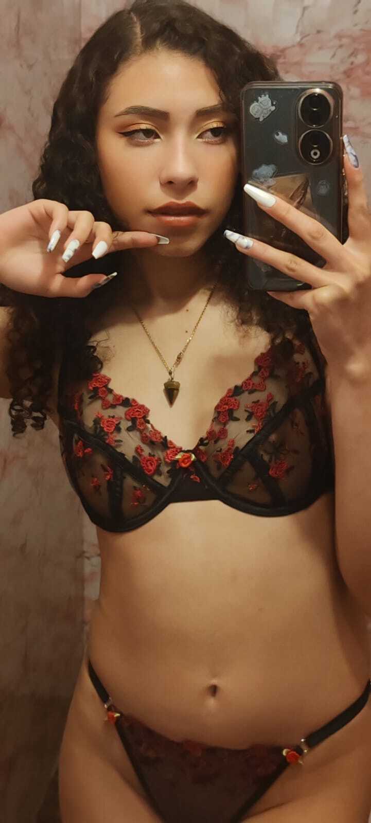 SophiaLuthor
