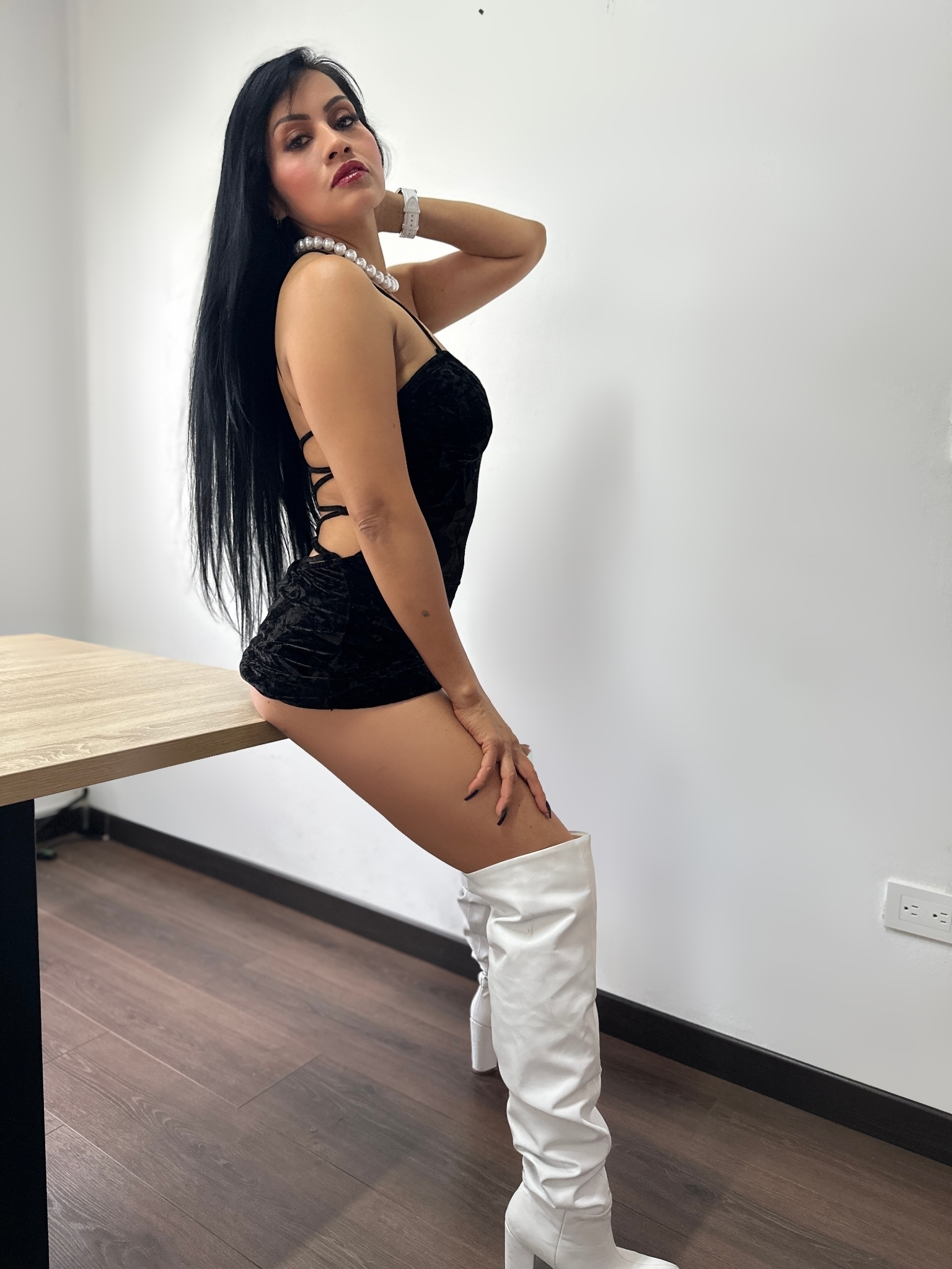 bellarossex from Jerkmate