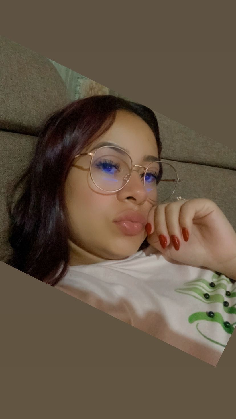 paulasantacruz from Jerkmate