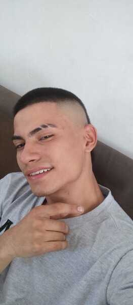 alejandro20 from Jerkmate