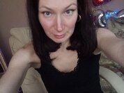 Chat Live with AmiraGoldd  33 year old Amateur Cam Girl from Ukraine Photo