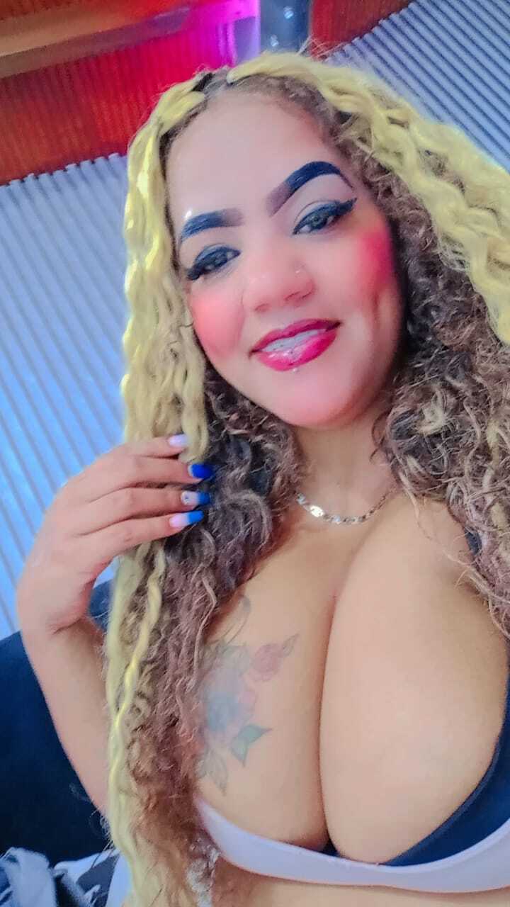 gisell_bigboobs from Jerkmate