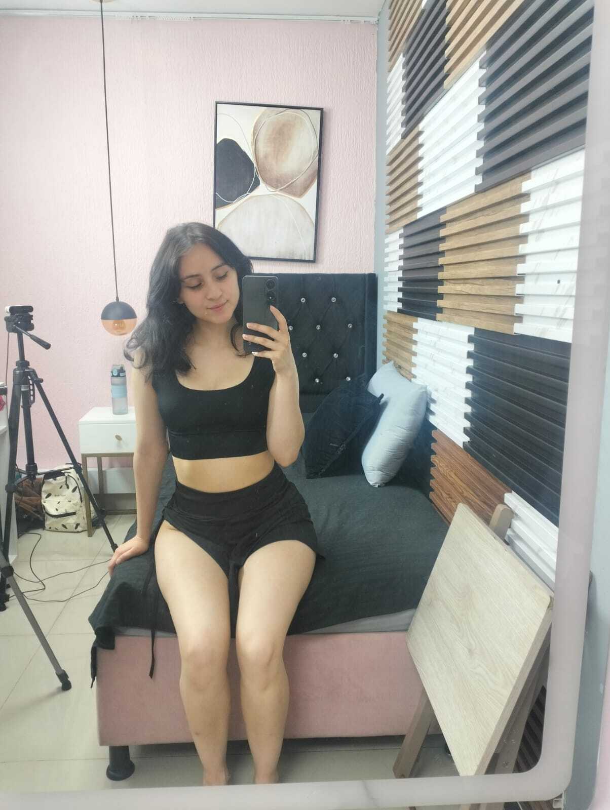 annielamberth from Jerkmate