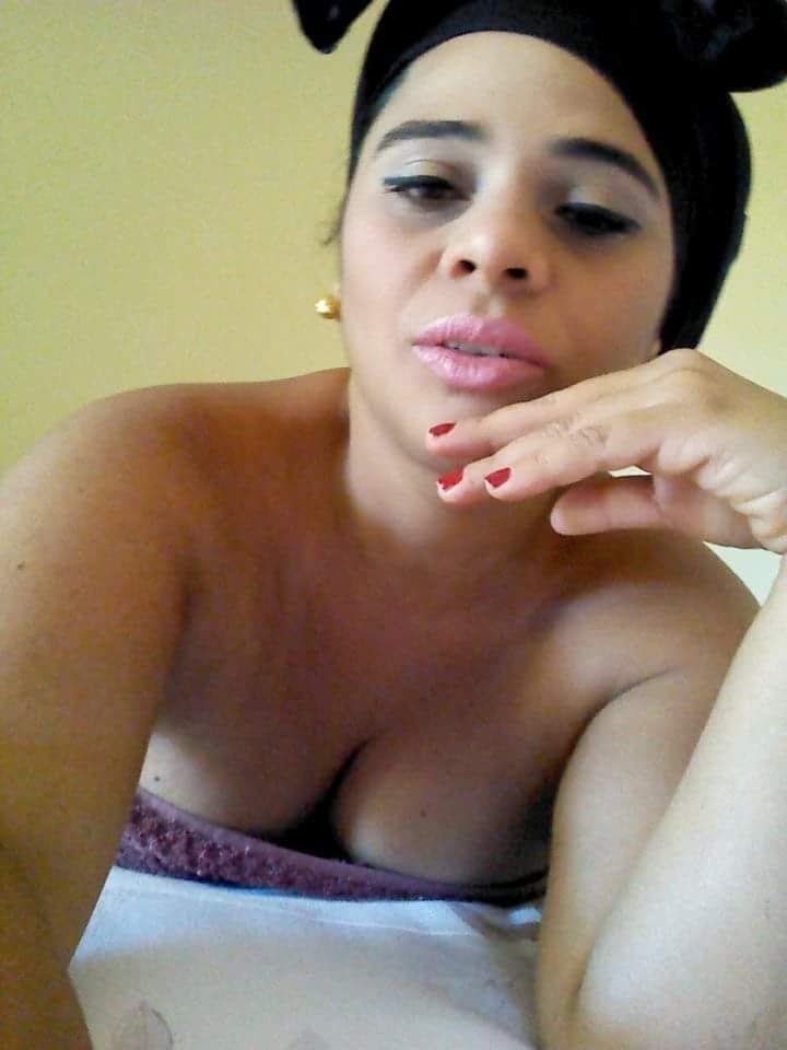 yala32 from Jerkmate
