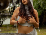 Ariana_Piercee