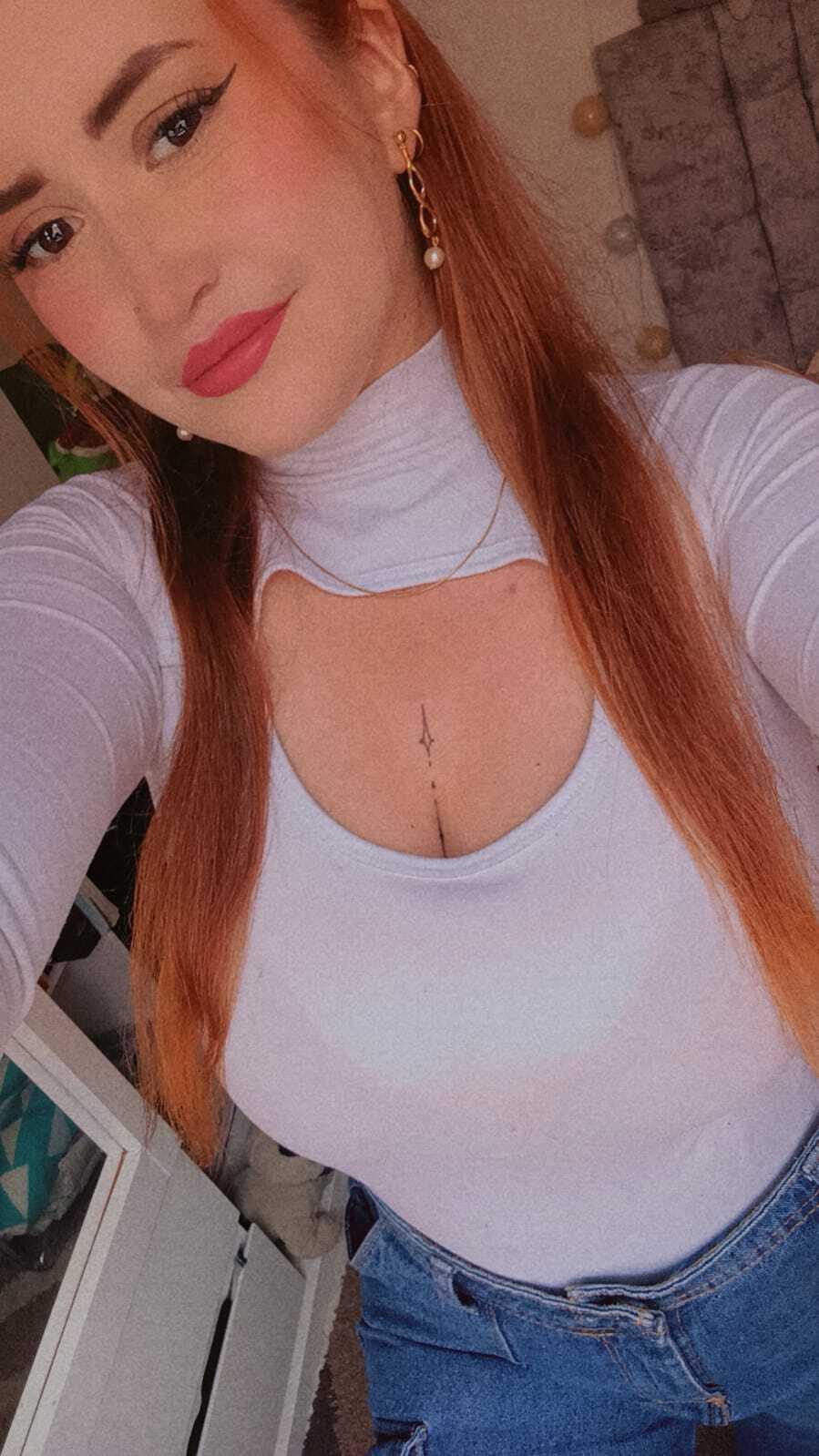 AmberLaurent picture 6