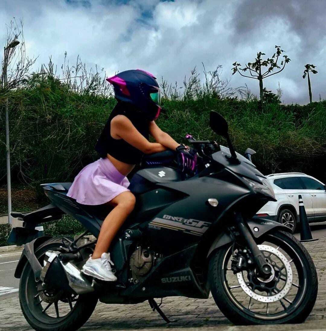 LARICSABLUE picture 2