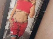 LadyRed018