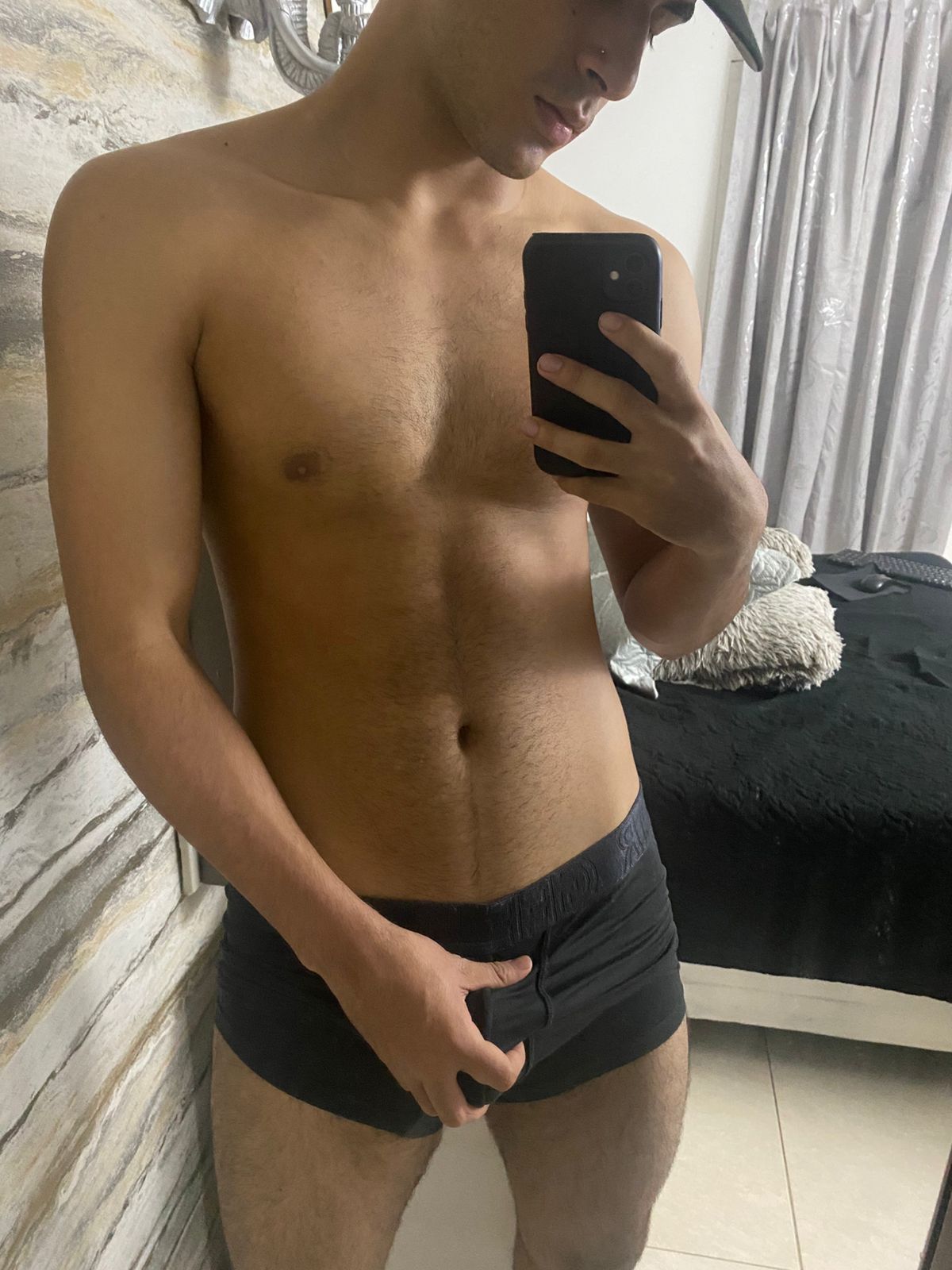 IamAres