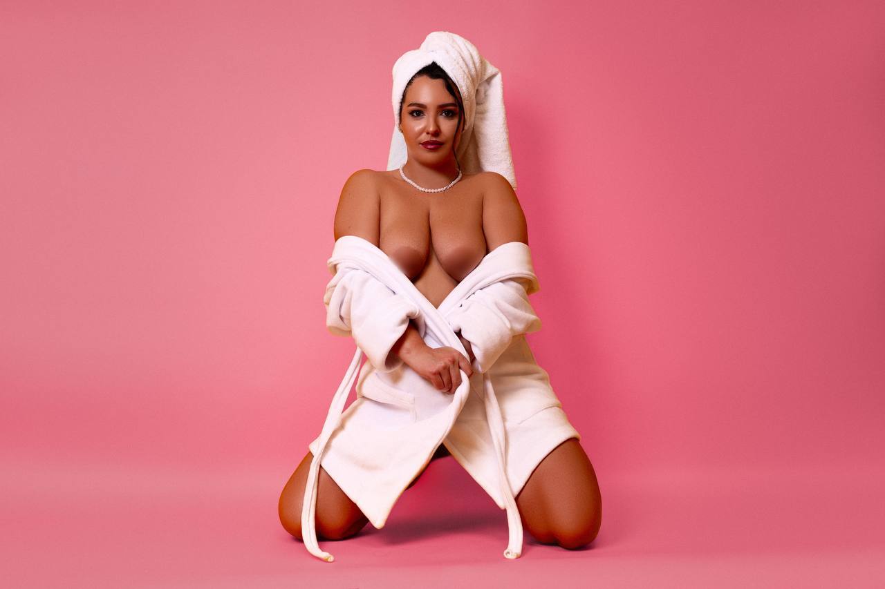 jenniffergrey from Jerkmate