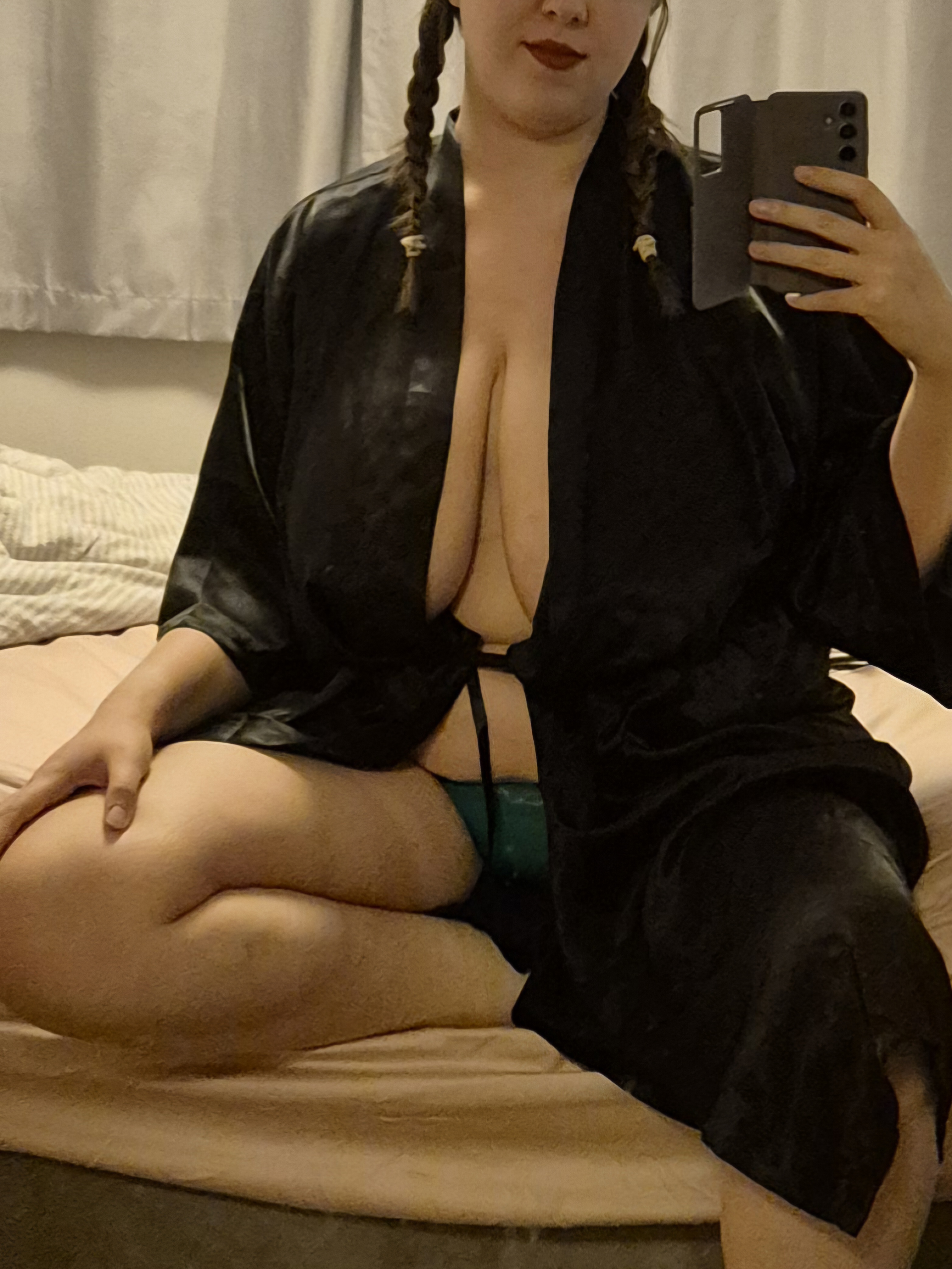 KinkieKittiexo