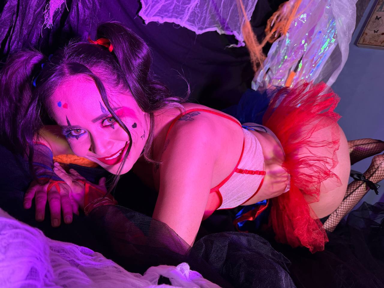 pamelaleah from Jerkmate