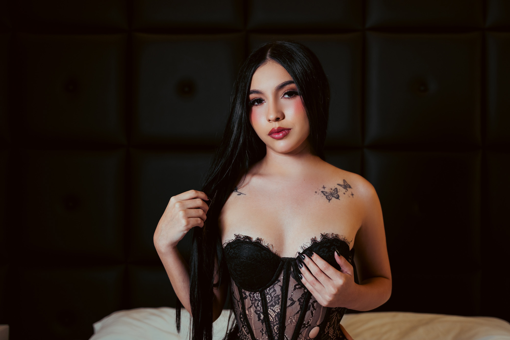 nicolevalentino from Jerkmate
