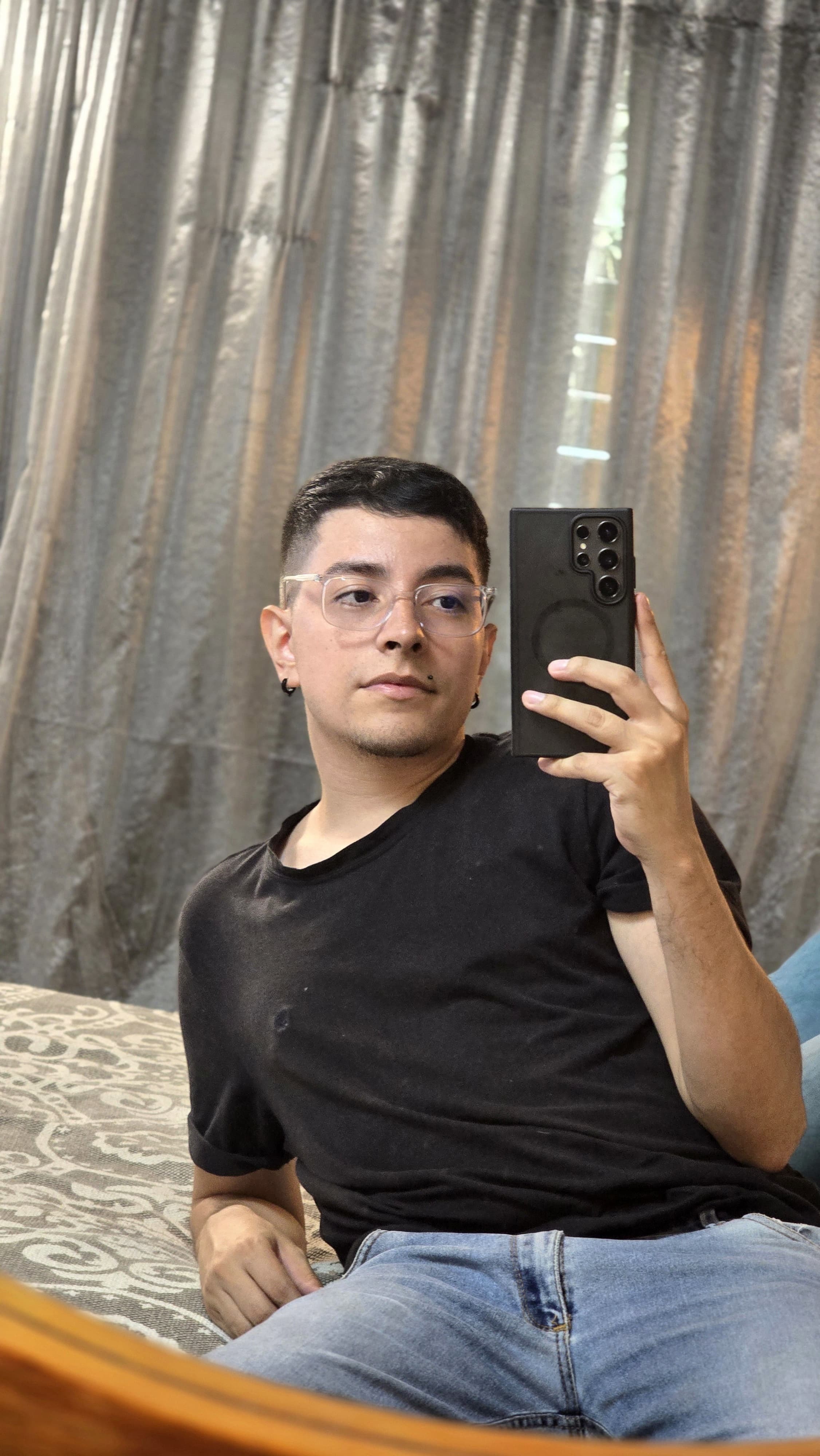 jhoansinzz from Jerkmate