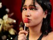 Chat Live with WomanSnk22  20 year old Amateur Cam Girl from Colombia Photo