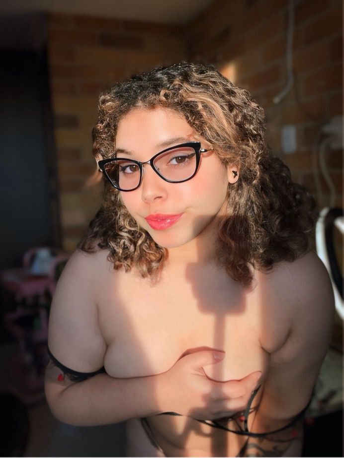 madelainnetaylor from Jerkmate