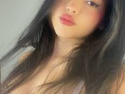 violettewhite pic
