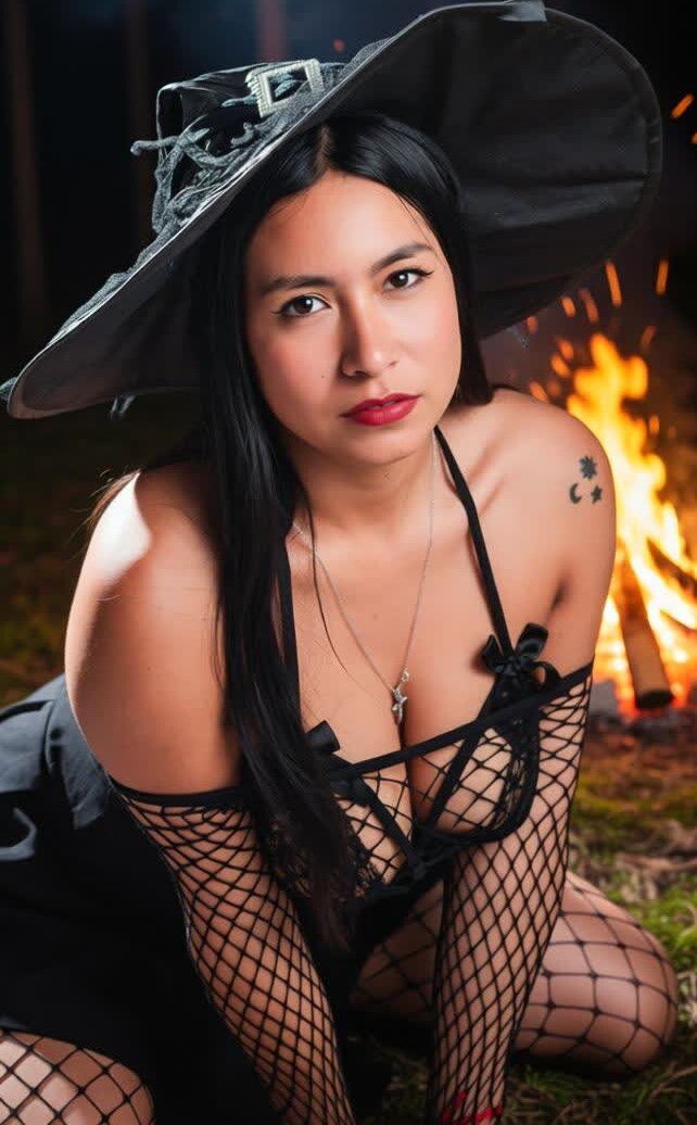 katevalencia from Jerkmate